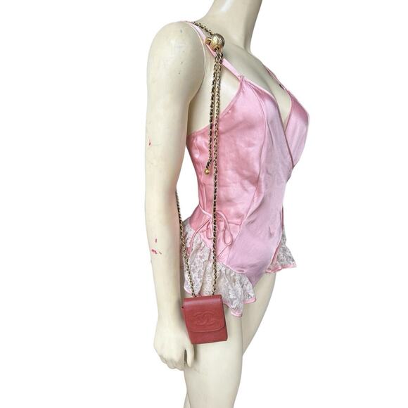 Authentic CHANEL Cigarette Case CC Amber Caviar Skin Leather Chained Hanging Bag - Picture 2 of 13